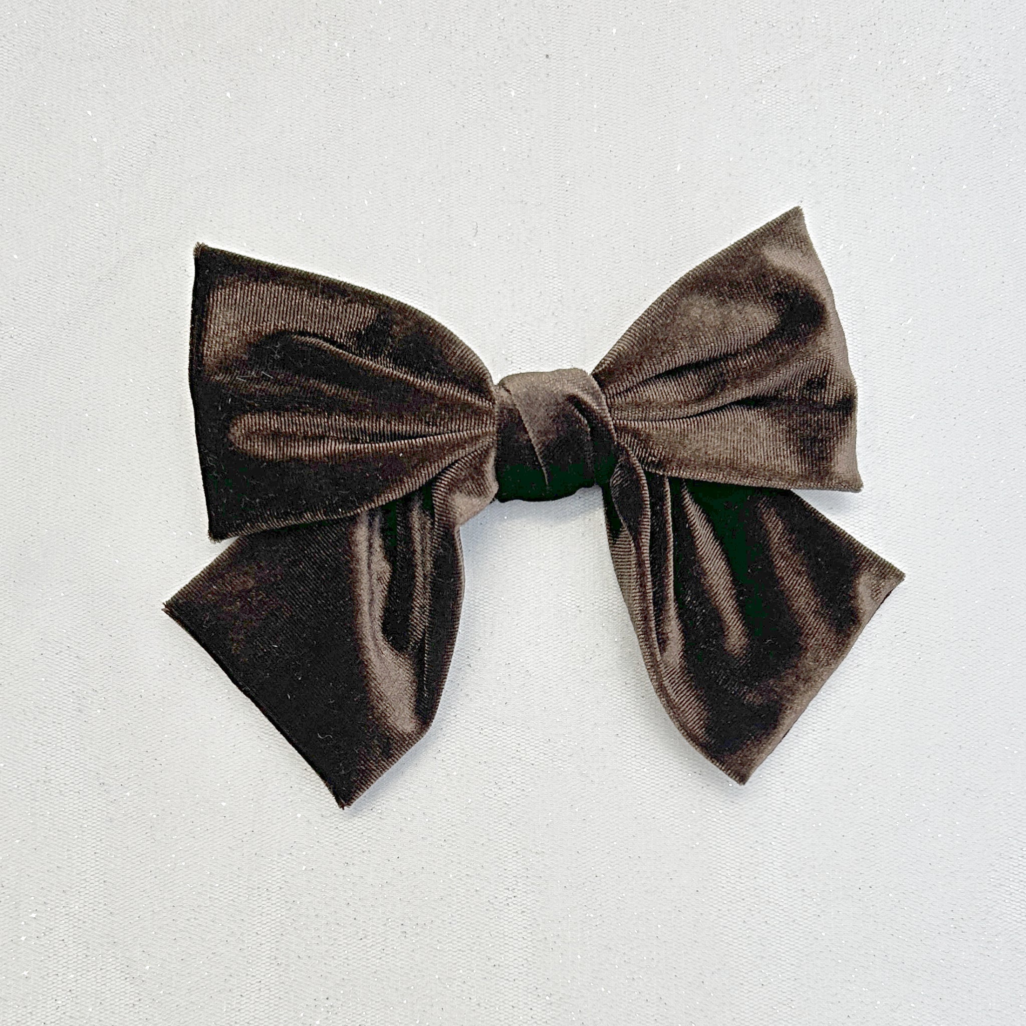 QueenMee Brown Hair Bow Velvet Bow Hair Clip