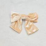 Load image into Gallery viewer, QueenMee Cream Hair Bow Velvet Bow Hair Clip
