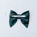 Load image into Gallery viewer, QueenMee Green Satin Hair Bow Green Hair Clip
