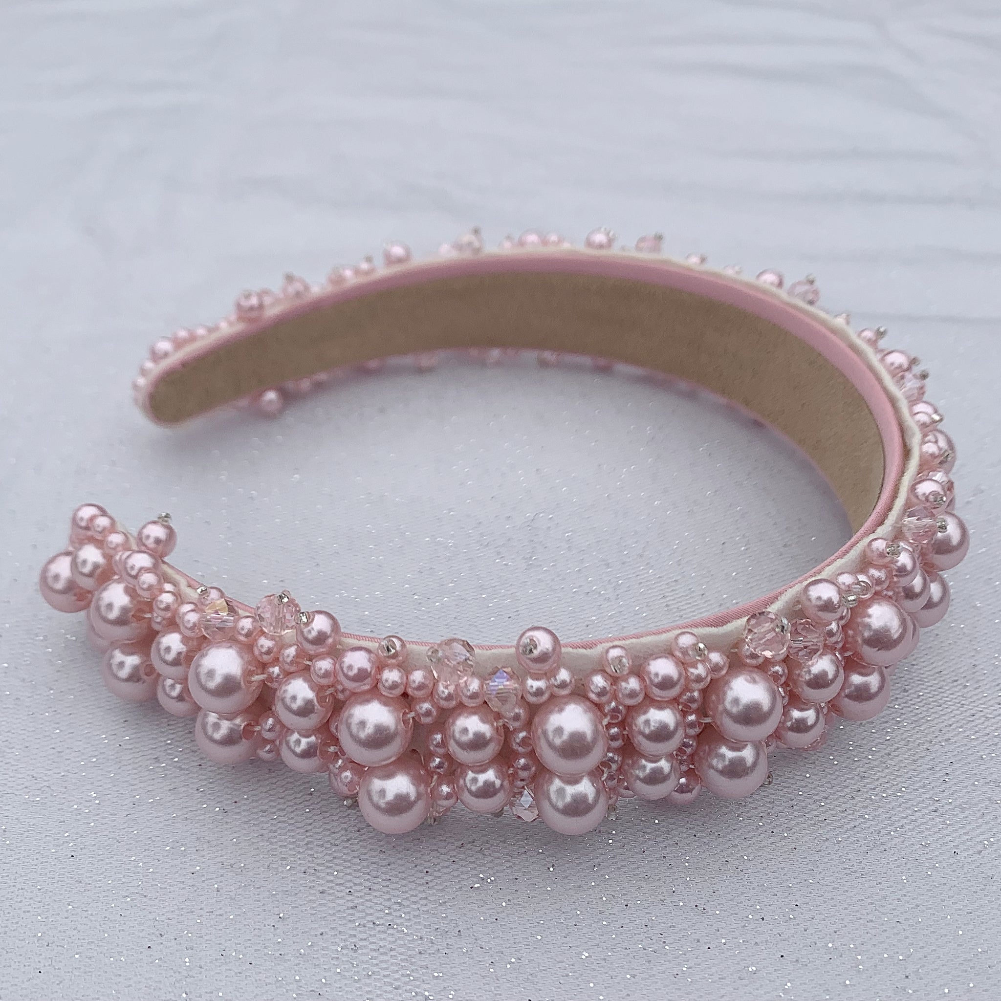 QueenMee Pearl Headband with Crystal