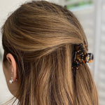 Load image into Gallery viewer, QueenMee Small Hair Claw Tortoiseshell Hair Clip with Jewels
