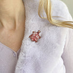 Load image into Gallery viewer, QueenMee Turtle Brooch Pink Brooch
