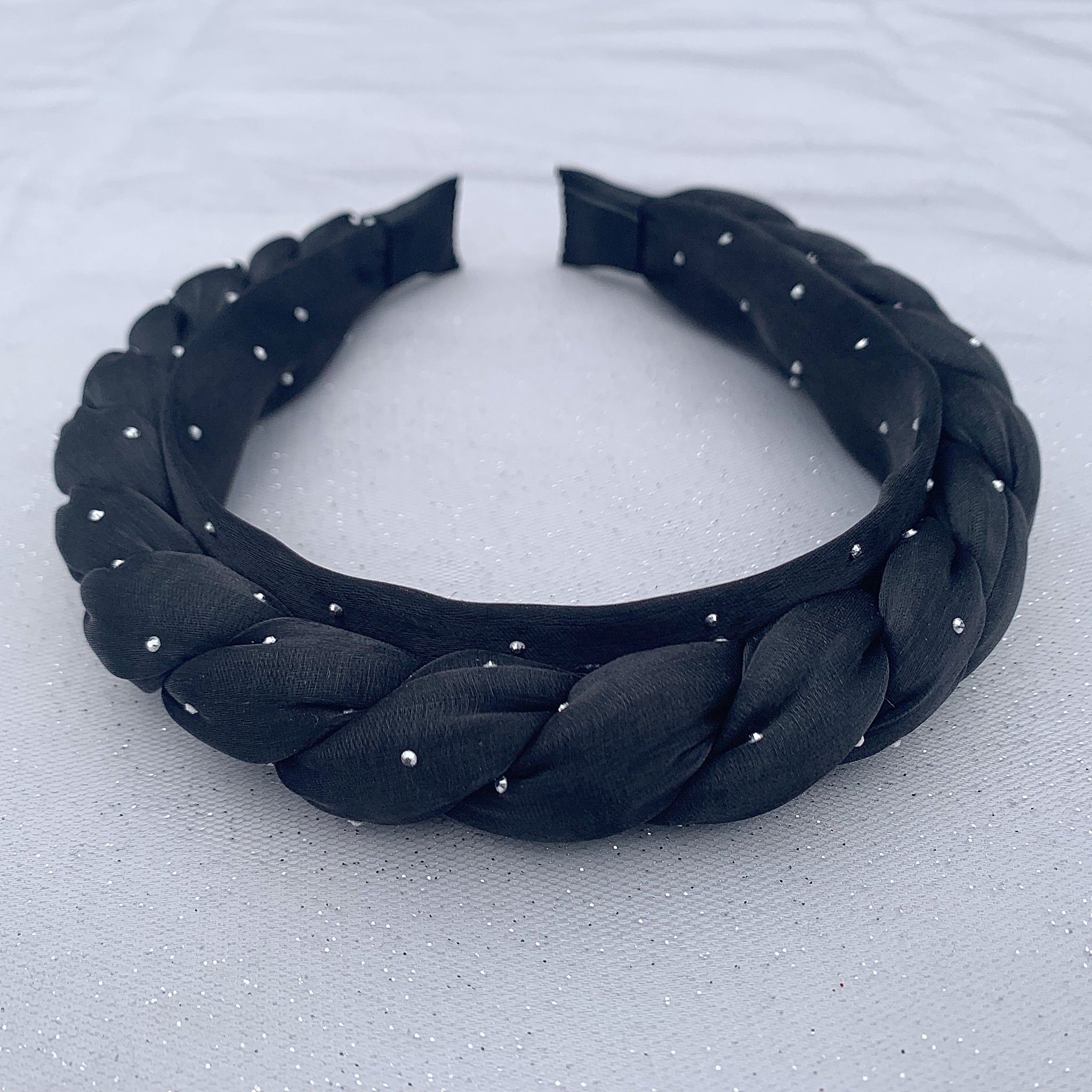 QueenMee Wedding Guest Headband Black