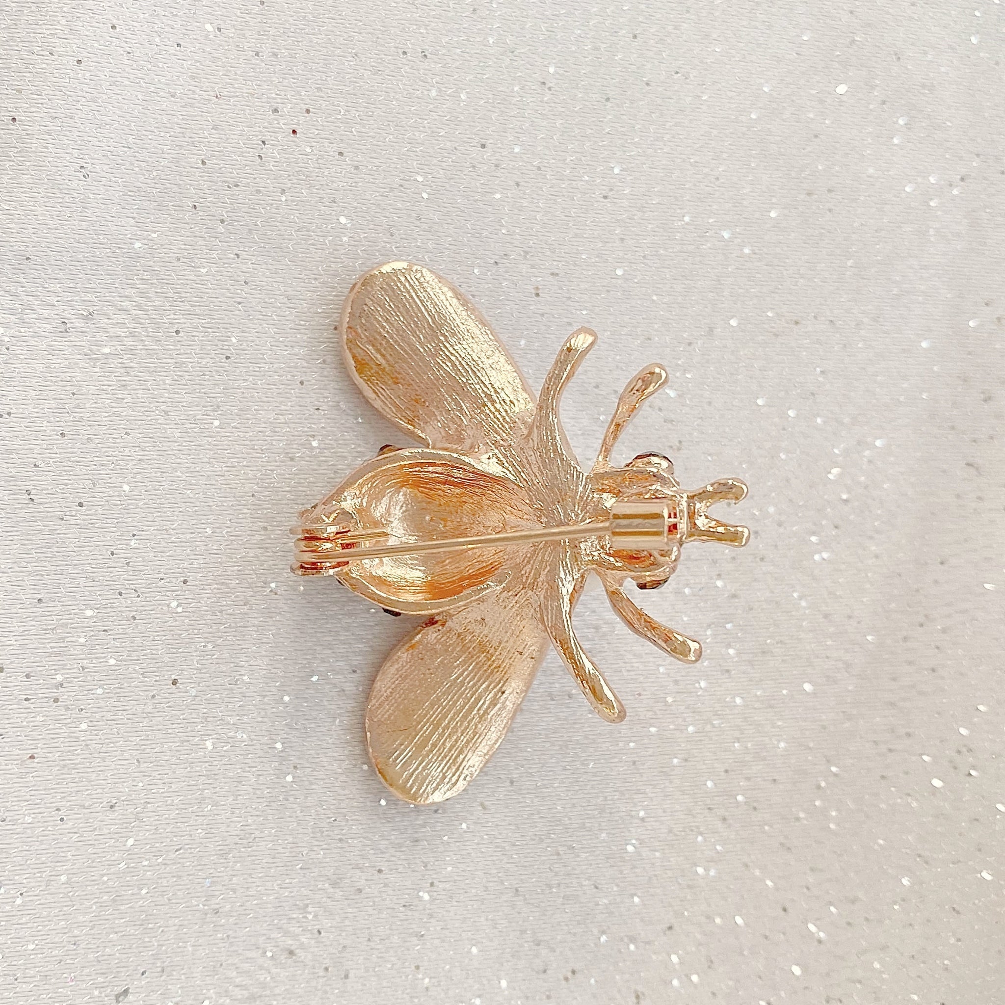 QueenMee Bee Brooch Gold Pearl Pin Crystal