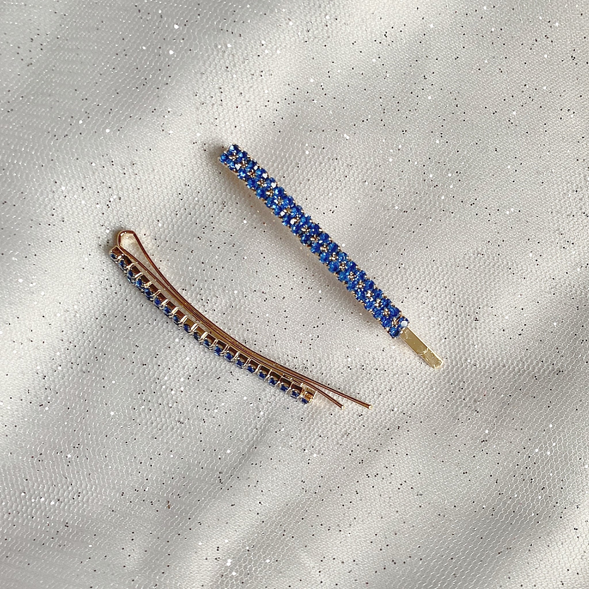 QueenMee Blue Hair Slides Set of 2