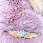 Load image into Gallery viewer, QueenMee Gold Brooch Winged
