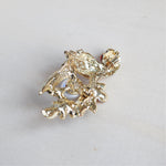 Load image into Gallery viewer, QueenMee Parrot Brooch with Pearl
