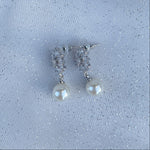 Load image into Gallery viewer, QueenMee Pearl Drop Earrings in Silver Floral Diamante
