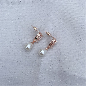 QueenMee Pearl Drop Earrings Small Crystal Earrings