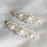 Load image into Gallery viewer, QueenMee Pearl Hair Slides Large Set of 2
