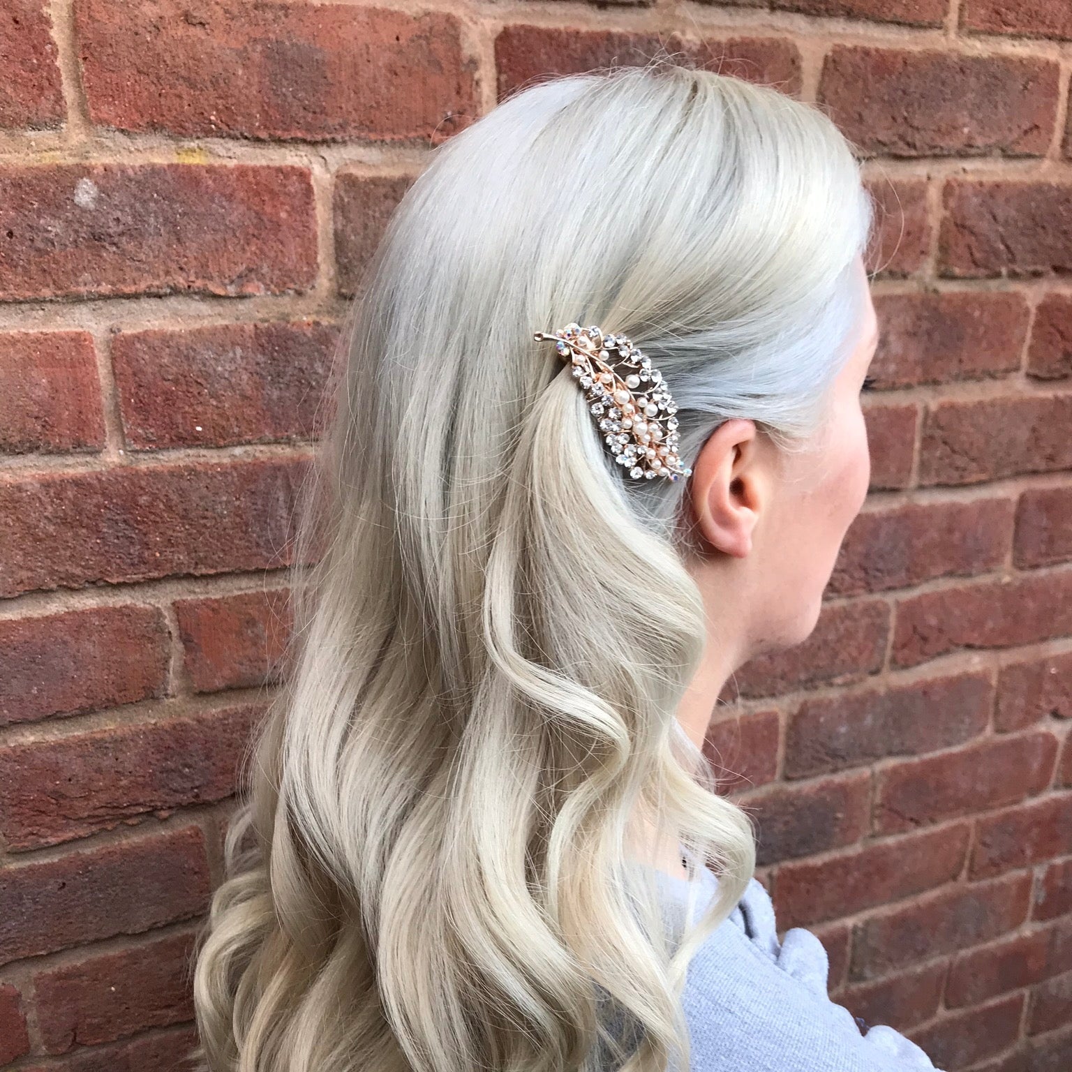 QueenMee Rose Gold Pearl Hair Clip