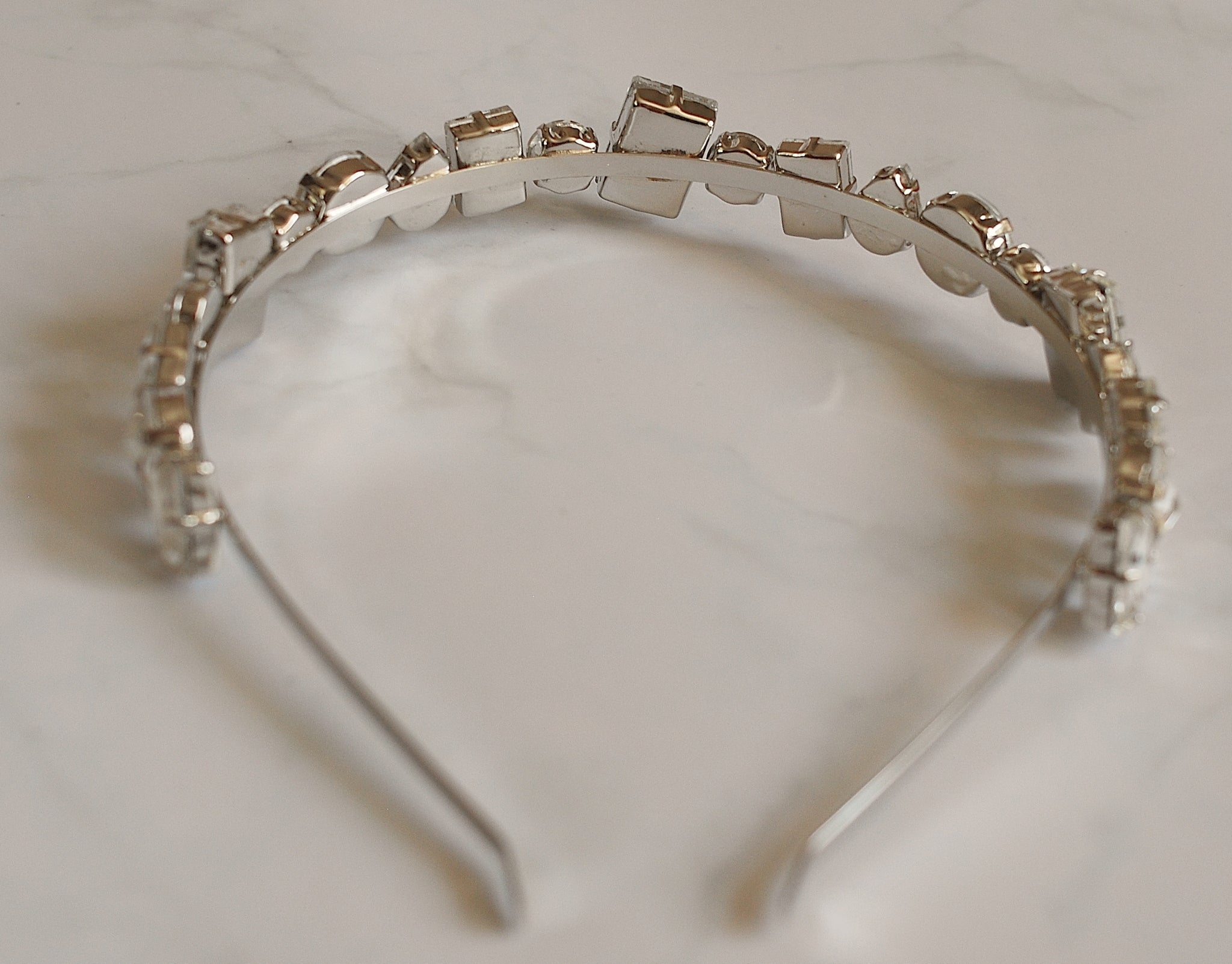 QueenMee Silver Headband with Crystal