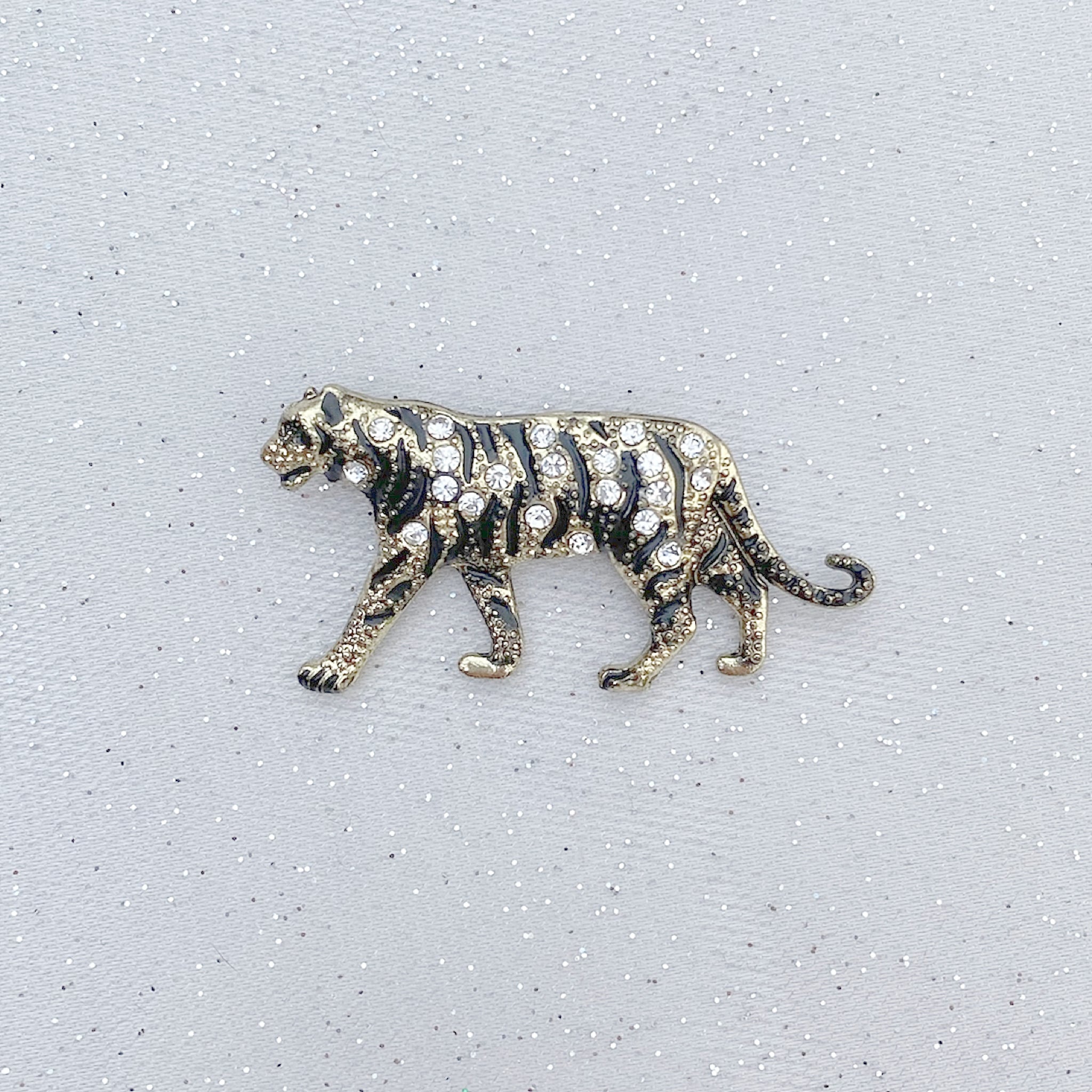 QueenMee Tiger Brooch Gold Brooch