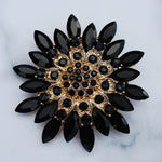 Load image into Gallery viewer, QueenMee Vintage Brooch Large with Crystal
