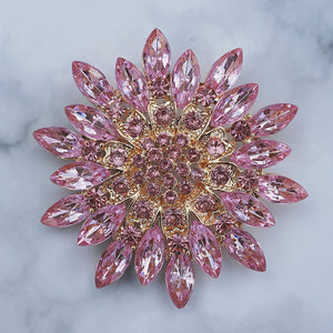 QueenMee Vintage Brooch Large with Crystal