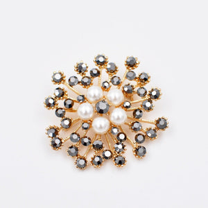 QueenMee Vintage Brooch with Pearl and Crystal - As Seen with Gok