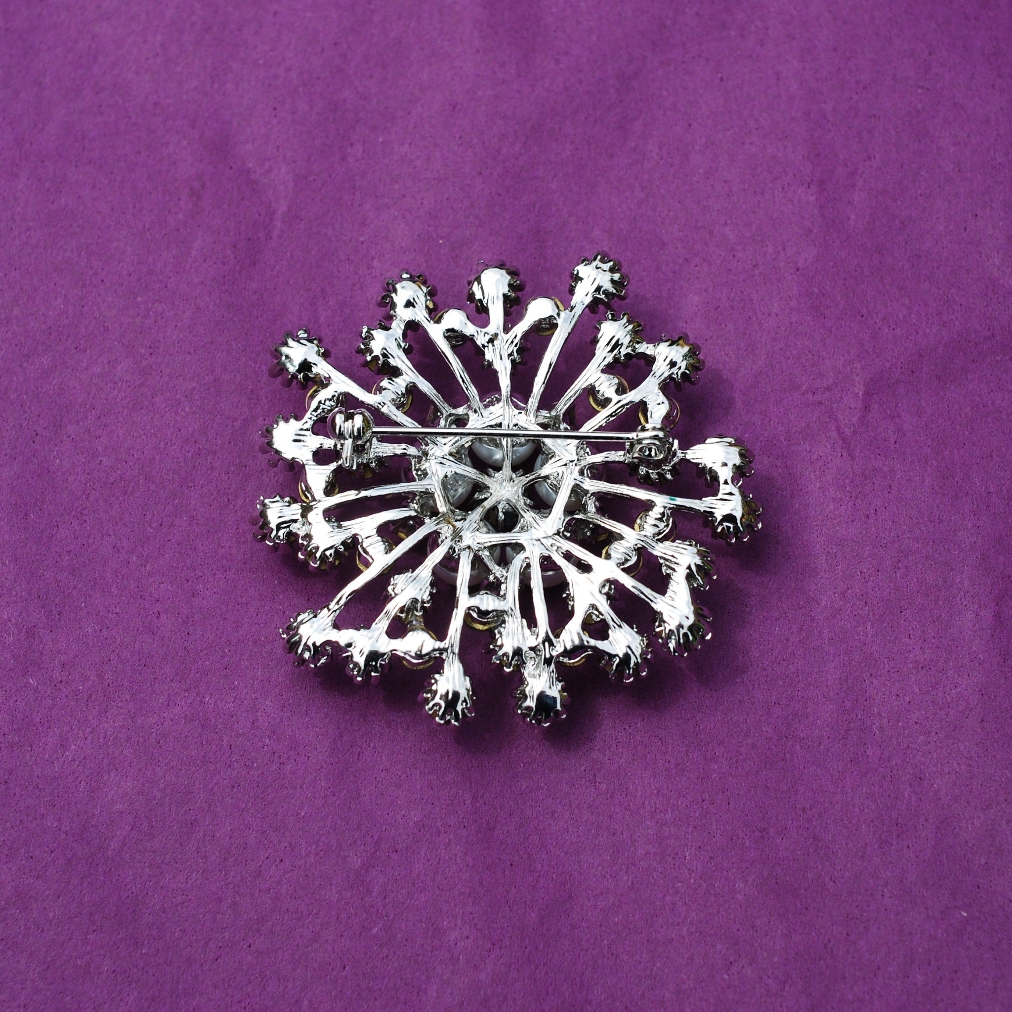 QueenMee Vintage Brooch with Pearl and Crystal - As Seen with Gok