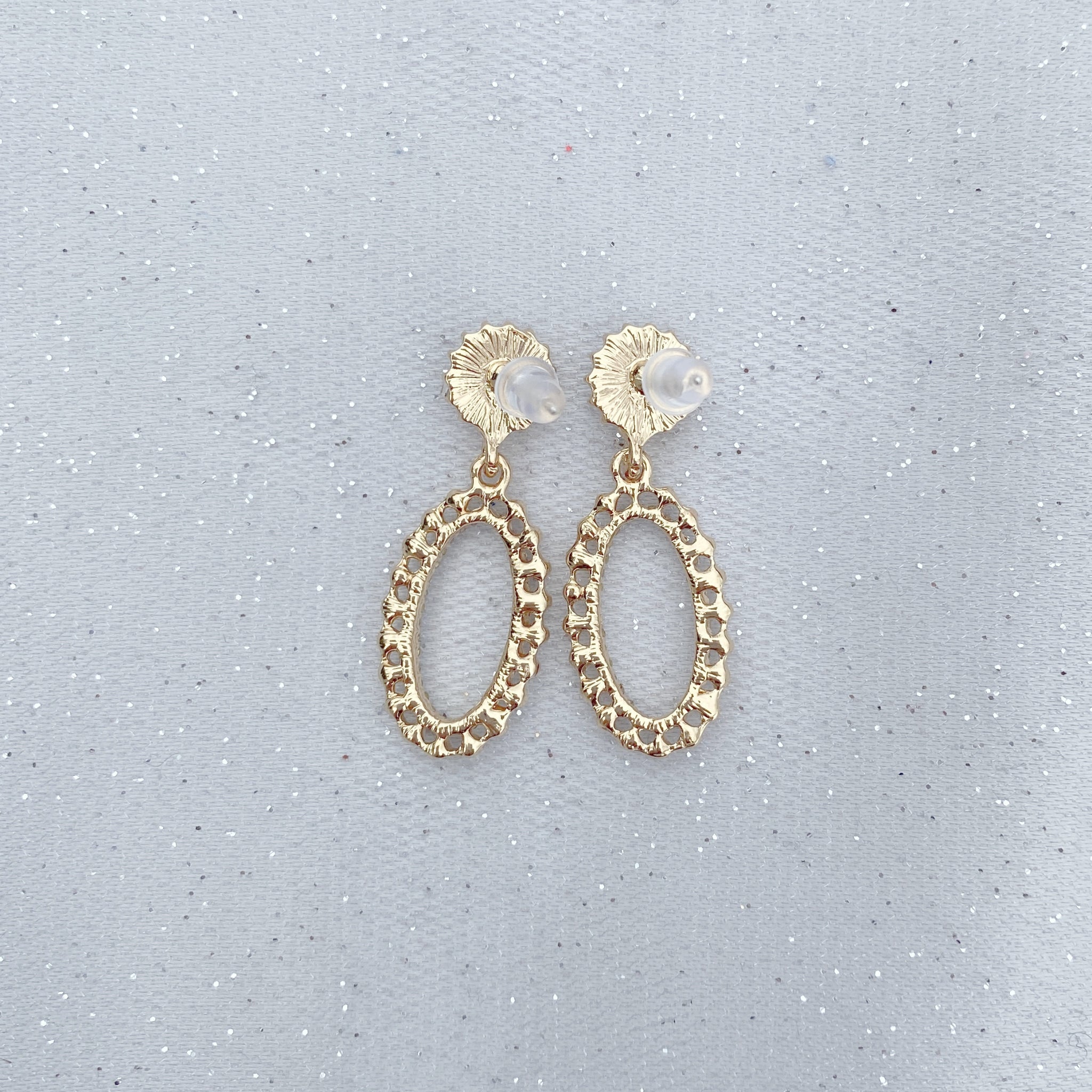 QueenMee Vintage Earrings Pearl Gold Oval